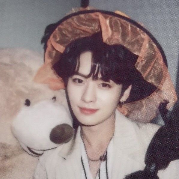 tanya 樂☆ saw skz tweet media