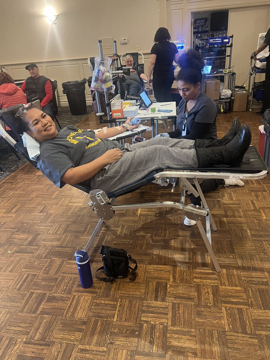 tosc411's tweet photo. Donated blood in honor of you @_mike_sot 🩸🅾️. I miss you with every drop of my being and am grateful that others donated to help sustain you for 36 hours after #dontdrinkanddrive #ripMTS #bereavedmom #2018 #LEDN #onlythegooddieyoung https://t.co/4SjGXz2bVv