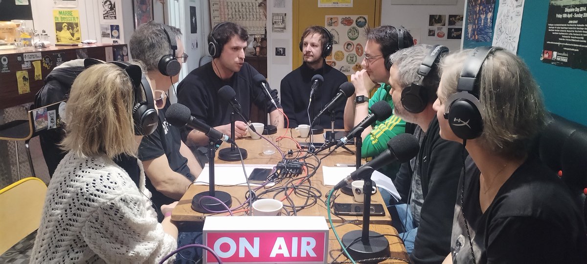 Entrepod's tweet photo. Un super accueil et un très bon moment avec l'équipe du bar-épicerie Les Ronches https://t.co/iu4ApPSNBN