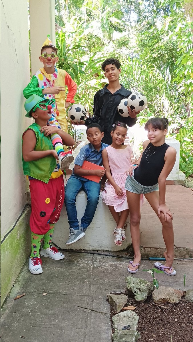 Sábado de Feria del Libro en la Fundación de Nuevo Cine Latinoamericano 
Literatura, Arte y más