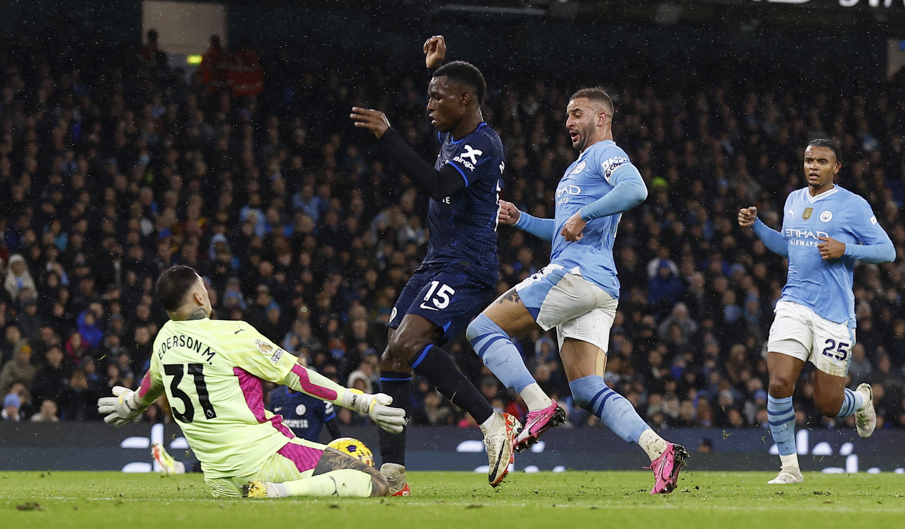 Ederson saves from Nicolas Jackson