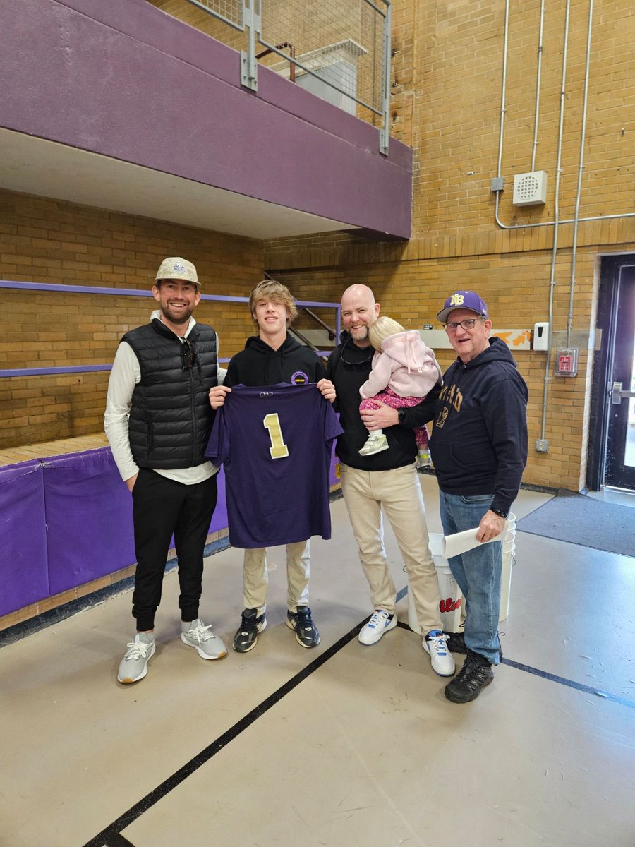 BroughtBaseball's tweet photo. Always a special day when Mr. Brown and Blayne’s teammates stop by to participate in awarding a player with Blayne’s #1 jersey. Congratulations to Cam Thompson ‘24 as this year’s recipient! https://t.co/AxJetuRmQb