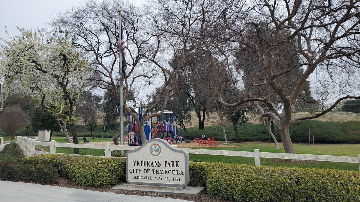 mark_letourneau's tweet photo. Veterans of Foreign Wars Post 4089 members are cleaning our adopted park: Temecula Veterans Park. #AdoptAPark #VFW #TemeculaFun @cityoftemecula @VFW4089 @VFWHQ https://t.co/8YuFE5Tl2g
