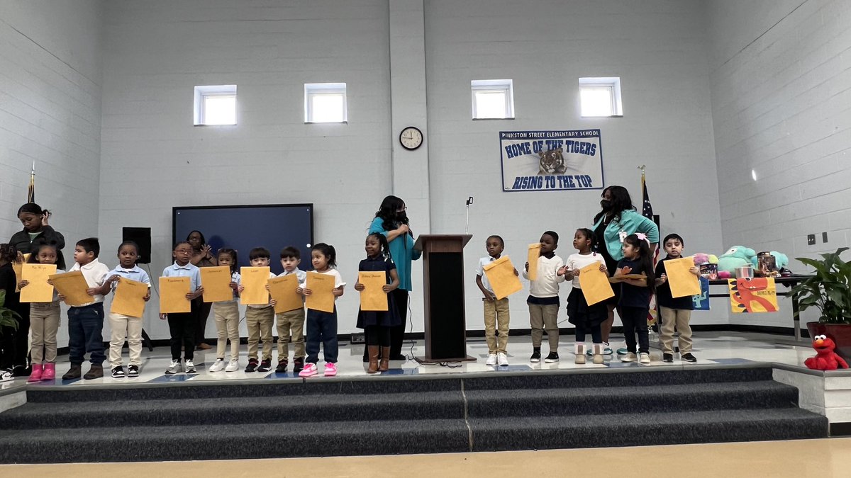 Pinkston Street Elementary tweet media