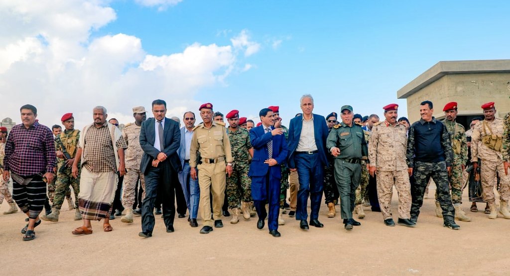 دائماً ما يثبت أهليته في قيادة و رمزيّة حضرموت سعادة النائب اللواء ركن فرج البحسني من خلال نجاحه المستمر في توحيد الصفوف والجهود الحضرمية على هدف و غاية موحّدة بآلية يتفق عليها الجميع. 
#النائب_البحسني_يوحد_حضرموت