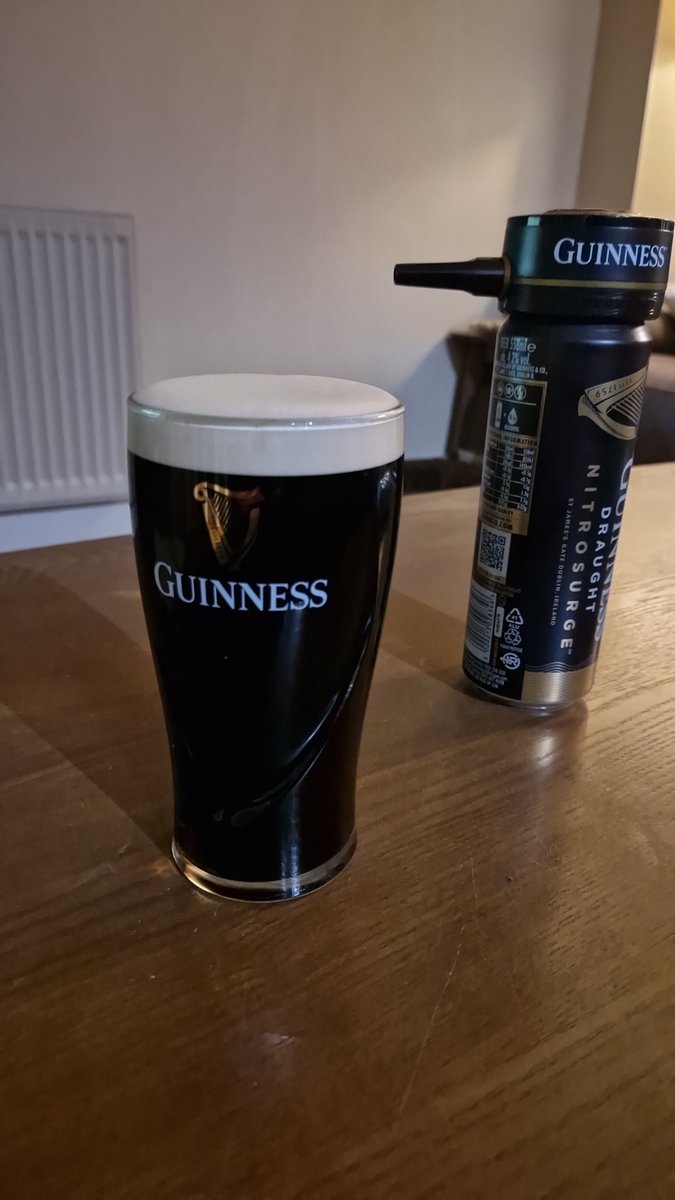 BrianMurray81's tweet photo. A thing of beauty #Guinness #nitrosurge https://t.co/Ju7OGigpkS