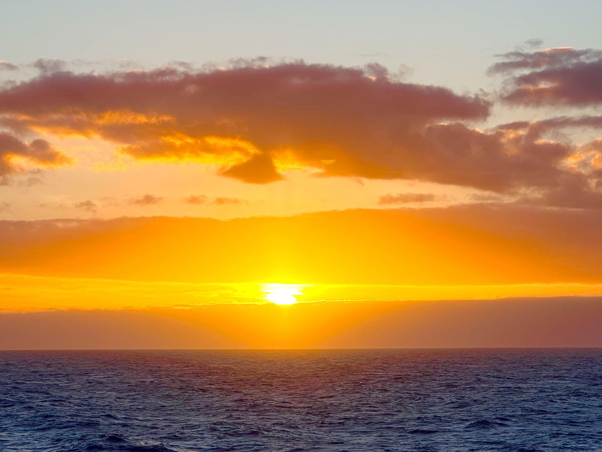 Another beautiful sunrise over the Pacific Ocean heading closer towards Hawaii from LA on the beautiful Viking Star 
#sunrise 
#backonboard 
#HawaianIslandsSojourn 
#myvikingstory 
#VikingOceanCruises  #hawaii 
#cruise #VikingStar 
#myvikingstory  #VikingCruises #MakingMemories