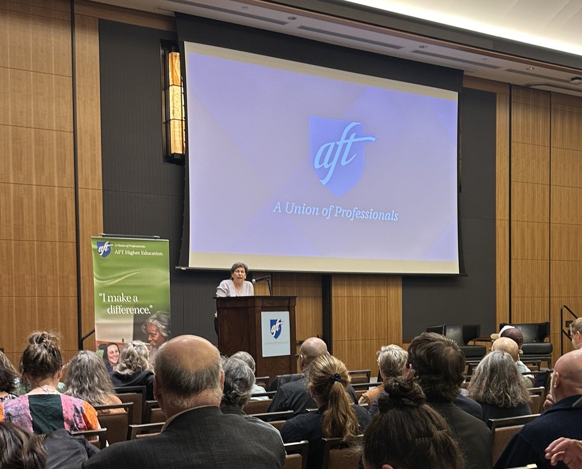 “Affordability. Access. Academic Freedom.” 

We must focus on these pillars in our fight for public higher education, says <a href="/rweingarten/">Randi Weingarten 🇺🇸❌👑💪🏿👩‍🎓🟣🇺🇦</a> #AFTHigherEd24 <a href="/AFTunion/">AFT</a>