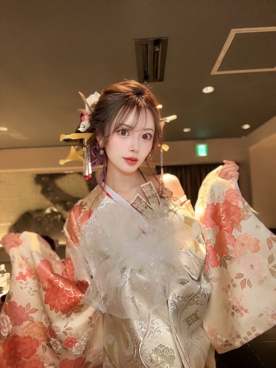miyu528_'s tweet photo. 着物なんか着る機会ないから、イベントは結構好きなタイプ https://t.co/7IMbkJOioY