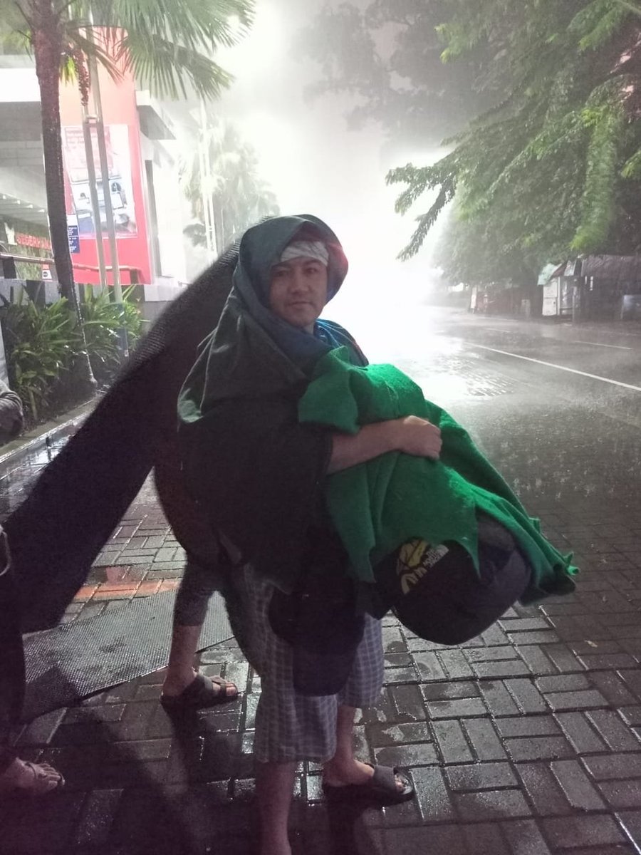 We lost 16 talented and skillful refugees in different cities of Indonesia.
#End12YearsInLimbo_Indonesia