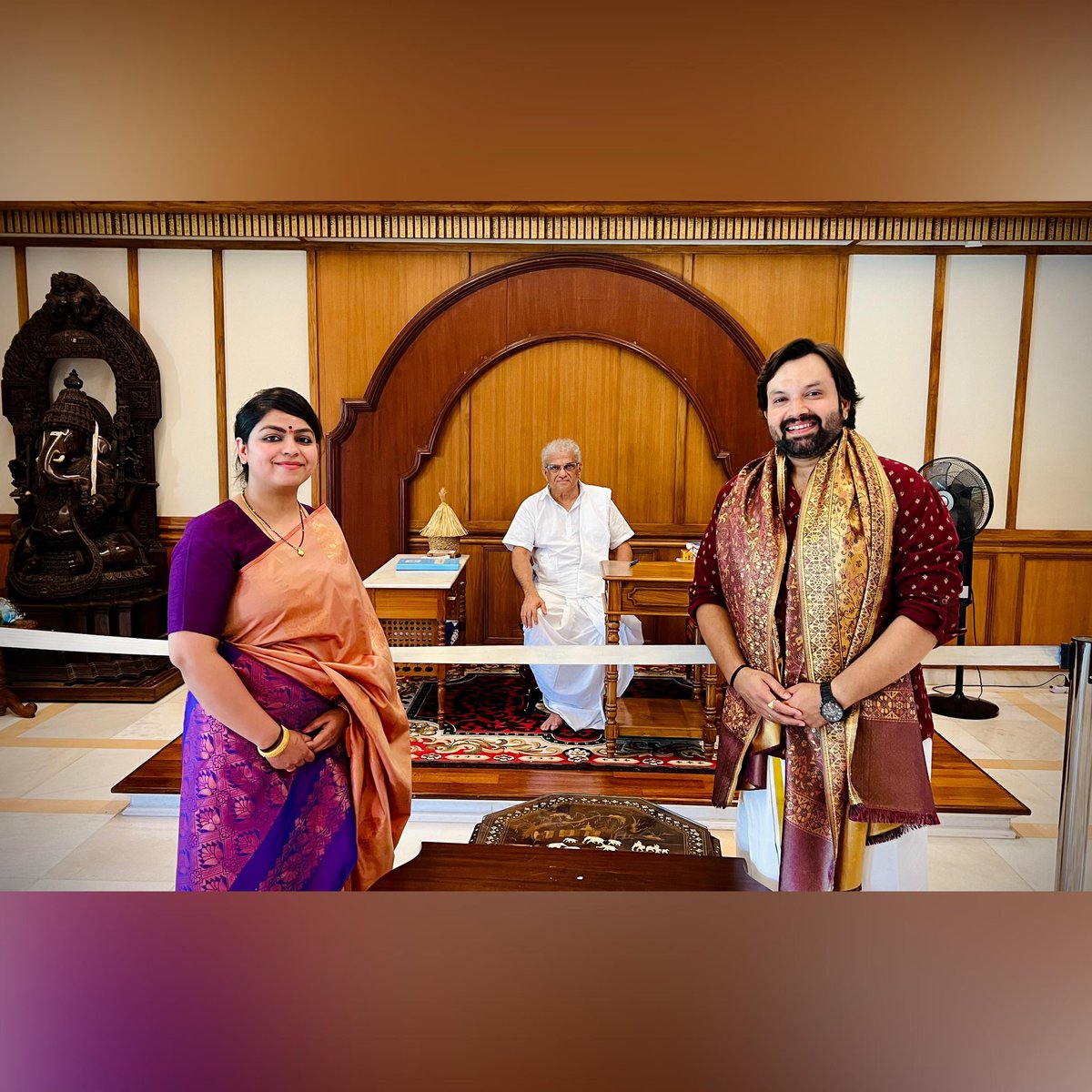 Msrishikasharma's tweet photo. ಧರ್ಮಸ್ಥಳ ಕ್ಷೇತ್ರ🌞

Dharmasthala Sri Manjunatha swamy Temple🥰🙏🏻

Dr. Shri Veerendra Heggade🙏🏻 

#niharish #Rishikasharma #NihalR #dharmasthala #sriveerendrahegade https://t.co/jvNUSlWZdv