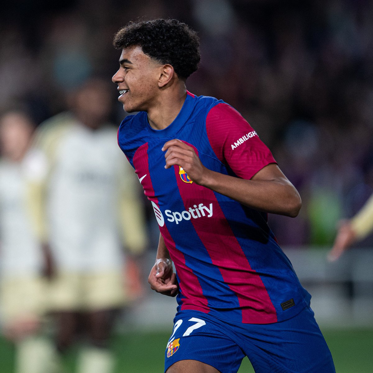 BarcaFRNews's tweet photo. 11 G/A cette saison pour Lamine Yamal ! Pas mal pour une première saison à 16 ans ? ⚽️🎯 https://t.co/4pxaeqoS0f