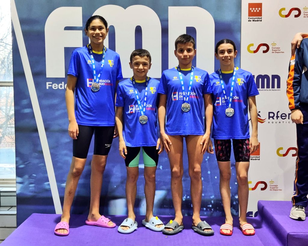CDEElValle's tweet photo. Y seguimos:
🥈 Relevo Mixto 4x100X Subcampeones (Alejandra Infantes, Marco Hernández, Iñaki Martínez y Valeria Gutiérrez)
🥉 Noa Herranz 50E
🥈 Alejandra Infantes Subcampeona de Madrid 800L

¡Enhorabuena! https://t.co/mxEZqp1DjM