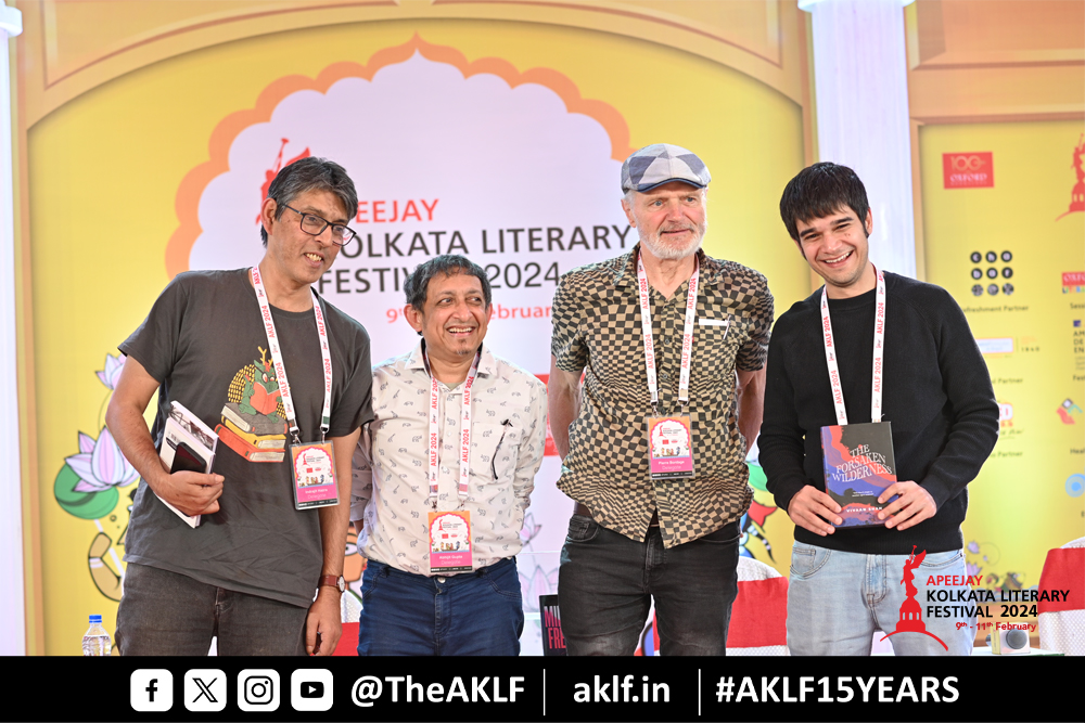 Sci-Fi Rules Science fiction writer Pierre Bordage, actor-writer @TheVivaanShah & writer-columnist Indrajit Hazra discuss writing science fiction & what makes the genre so attractive. With Abhijit Gupta. Supported by @FranceinIndia @ifiofficiel & @AFduBengale #AKLF15Years