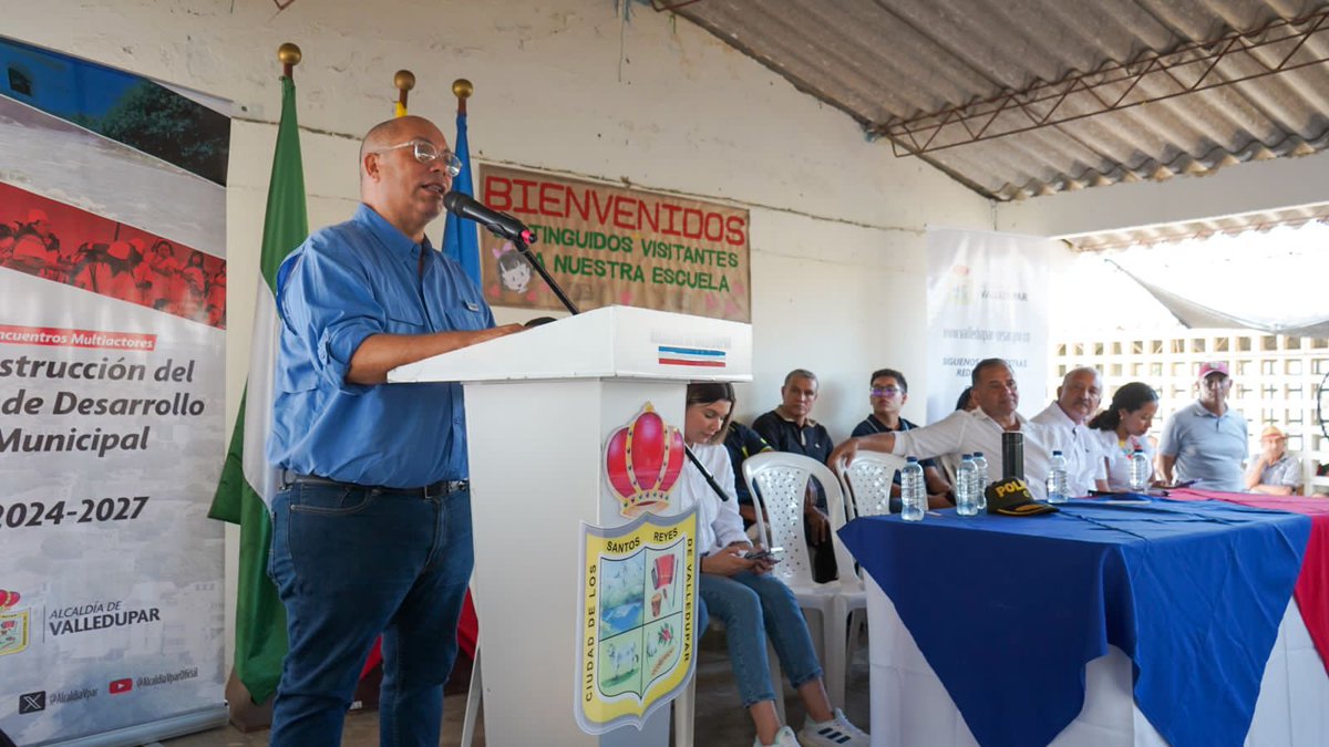 scujia's tweet photo. El Plan de Desarrollo Municipal 2024-2027 📑del gobierno de @ErnestoOrozcoD se convierte en una carta magna donde los principales protagonistas son las comunidades👥️️, a las cuáles se les ha abierto una participación directa📢. 

#EstamosParaServirleALaGente🤝 https://t.co/TkiWqhetpe
