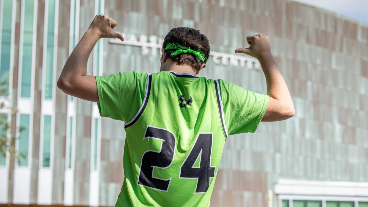 USFAthletics's tweet image. If you needed another reason to ARRIVE EARLY for tomorrow's @USFMBB game...

We'll be giving away 🟢 replica jerseys to the first 1,000 fans!

All the gameday info: gobulls.co/MBBvFAUGameday

#HornsUp 🤘