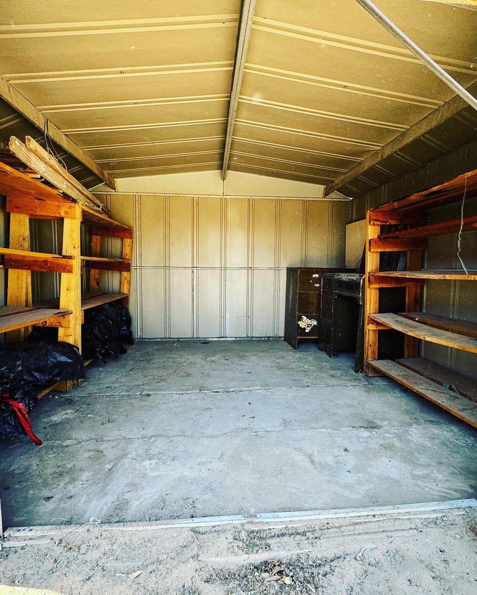 mandoslawncare's tweet image. Need help cleaning or organizing your shed or garage? 

Mando&apos;s Lawn Care is here for you! 

Contact us for a clutter-free space. 🌿💨 

#MandosLawnCare #OrganizationExperts