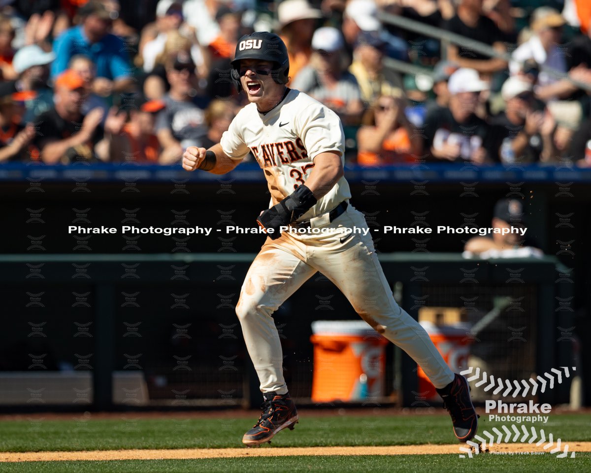 phrakephoto's tweet photo. Travis Bazzana (37) 2B Australia OSU Beavers JR #gobeavs #osubeavers #osubeaverbaseball #gobeavers #osu #osugame #baseballaustralia #aussiebaseball #downunderbaseball #abl #australianbaseball #baseballaustralia
@baseballcomau
@au_dthompson
@SydneyBlueSox
@TBazzana https://t.co/ea0piWID7z