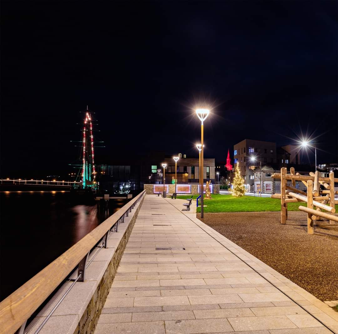 Visit New Ross tweet media