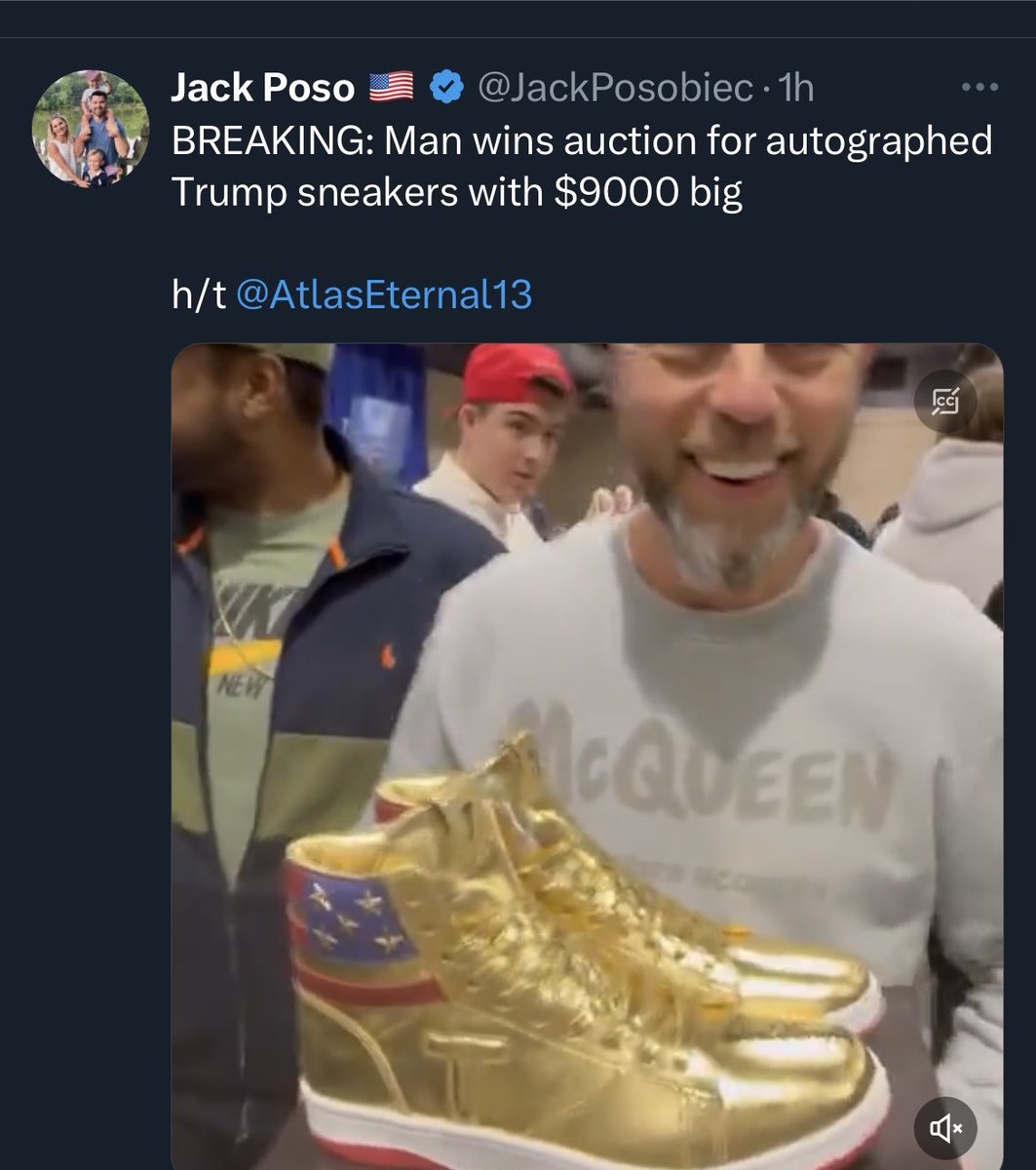 BREAKING: Sucker Gets Fleeced by Con Man at Sneaker Con