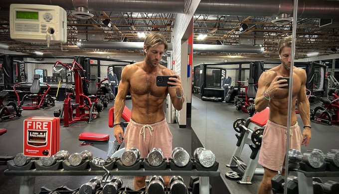 I had a pretty massive scheduling change last evening. I am now available in LA now through April 1st