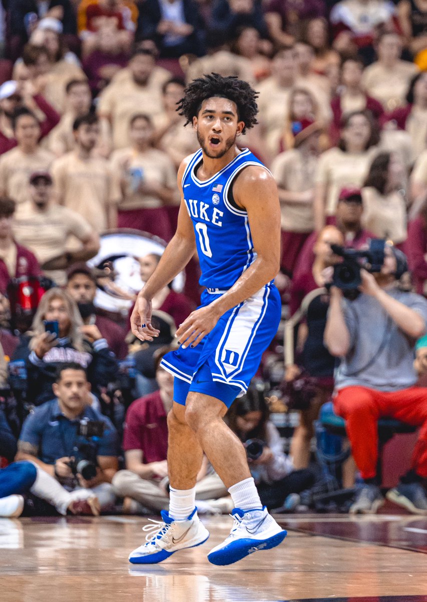 DukeMBB's tweet photo. 🔥 22 points
🔥 8-8 FG
🔥 6-6 3PT

(5 minutes left… in the 1H) https://t.co/g0zMyltXFP