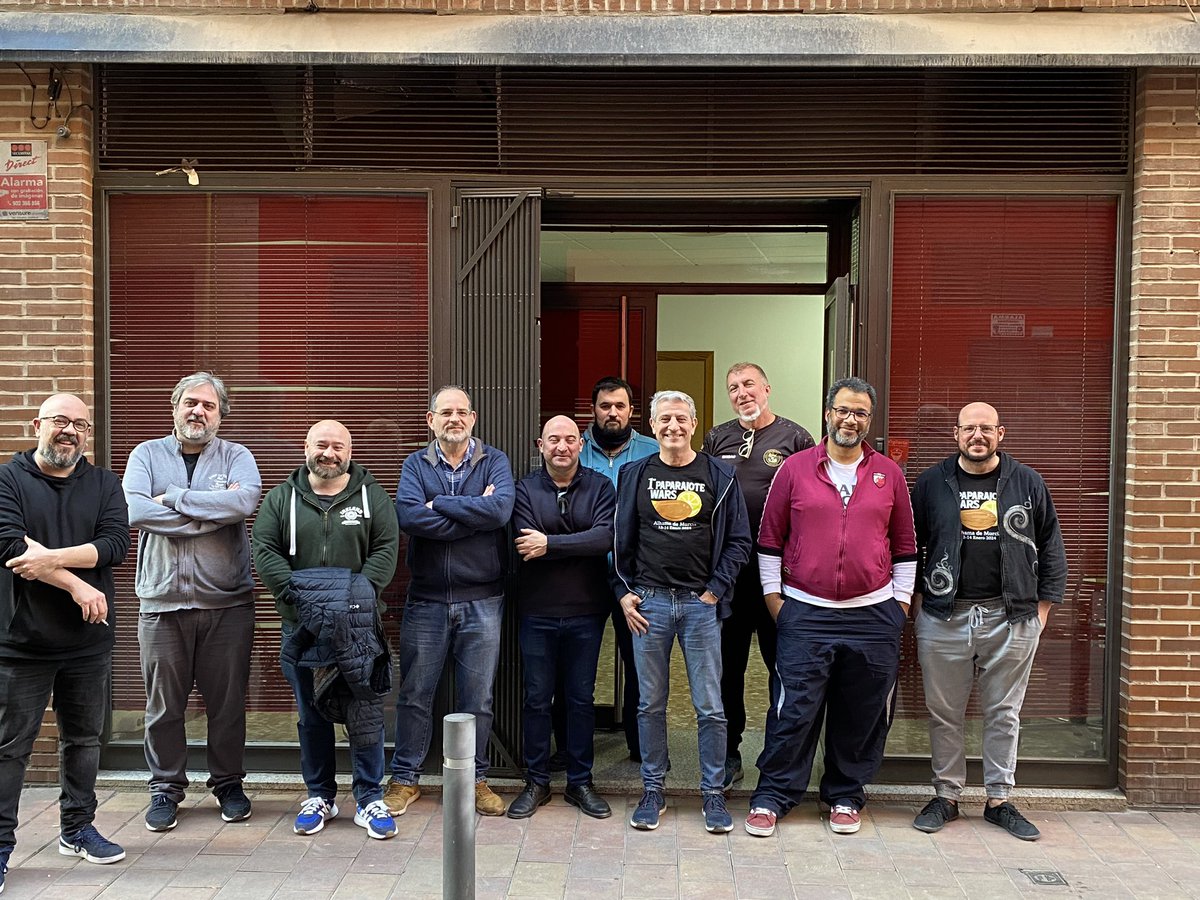 Hoy hemos inaugurado la sede de la Asociación Murciana de Wargames “Rey Lobo”. Aun queda trabajo por delante pero el primer paso está dado.