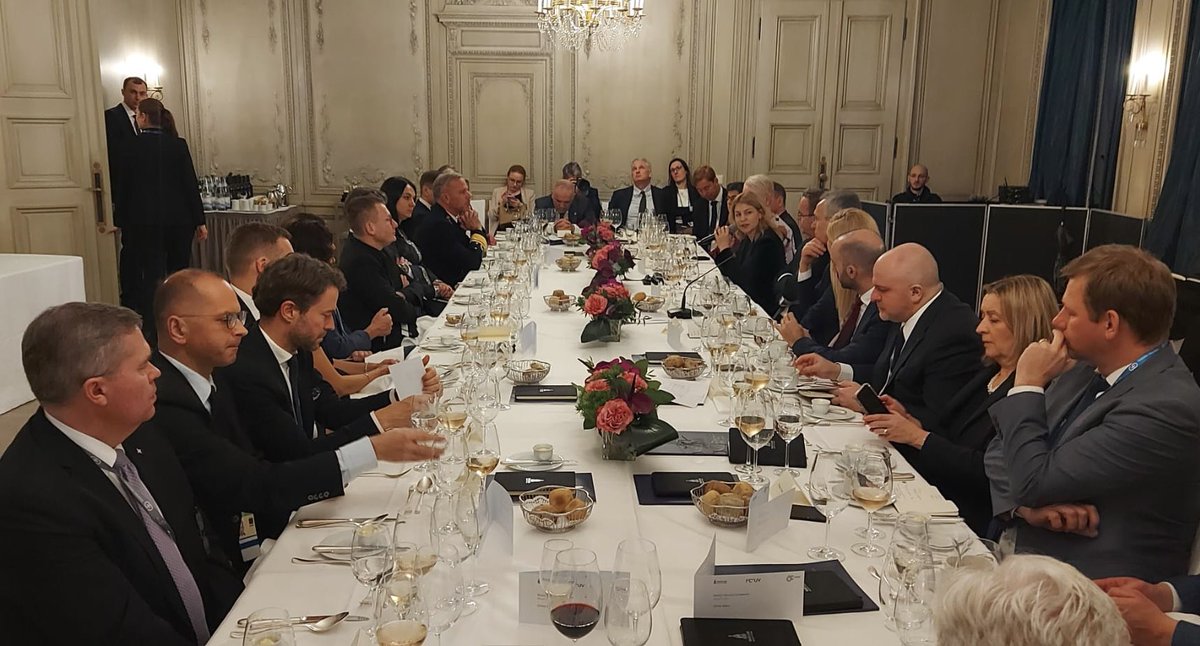 #MSC2024 Closed-door dinner entitled „Different Shades of Victory: Rethinking the End of the War in Ukraine”- the official @MunSecConf side-event organized by @WarsawForum in partnership with the @ICUVua. Guests of honour: ▪️@jensstoltenberg ▪️@PistoriusBoris #WSF2024