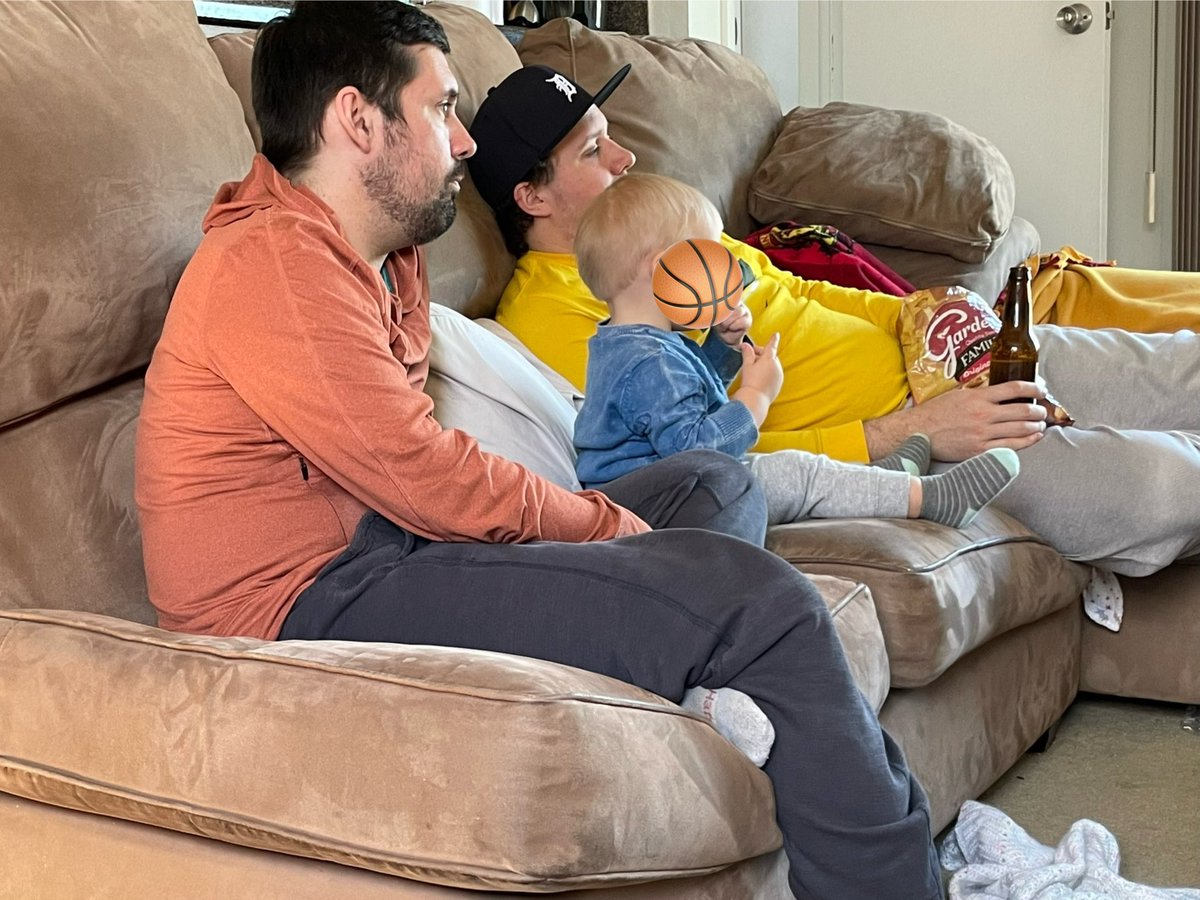 Little man just doing some bball scouting with <a href="/J_Schwark11/">Jacob Schwark</a> and <a href="/JustHidding/">Michael Hiddings</a> for the <a href="/BracketBustPod/">Bracket Busters</a>  and his March Madness bracket 🏀 ☘️