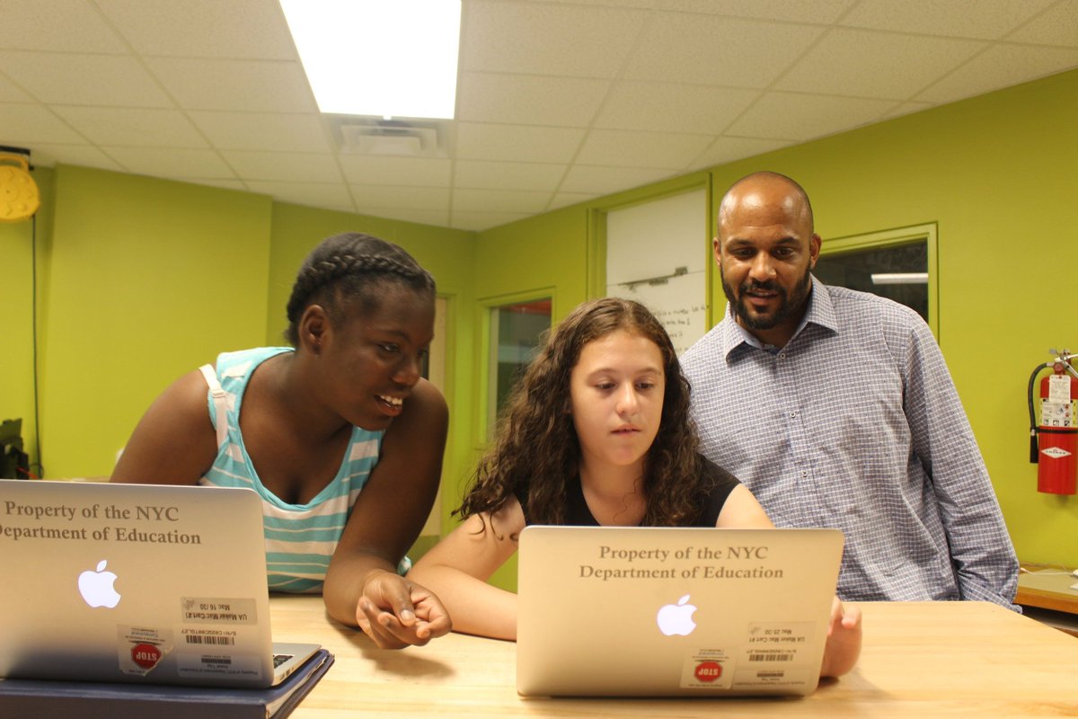 Admissions to BEAM Discovery are open! This year, we are opening admissions to 6th graders across Los Angeles and New York City! To learn more about BEAM Discovery and apply, please visit: buff.ly/3SZMYnO
