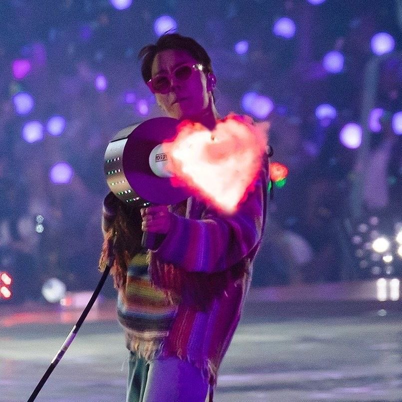 kosmicyoon's tweet photo. happy hobi day! reply for a hobi heart ♡ https://t.co/sA8awp7dT9