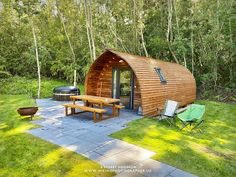 E G Pods tweet media