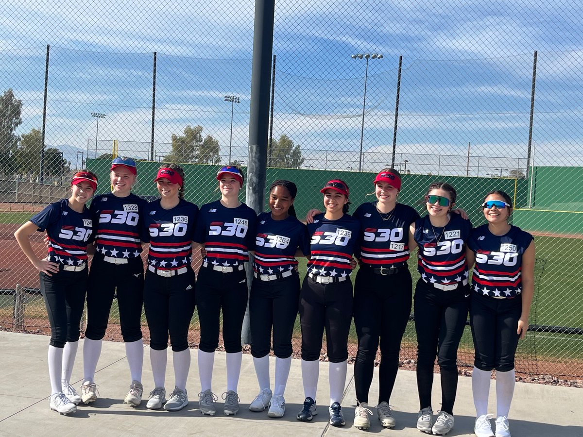 So excited for the start of Select 30 Las Vegas with @cobomberslight  crew!