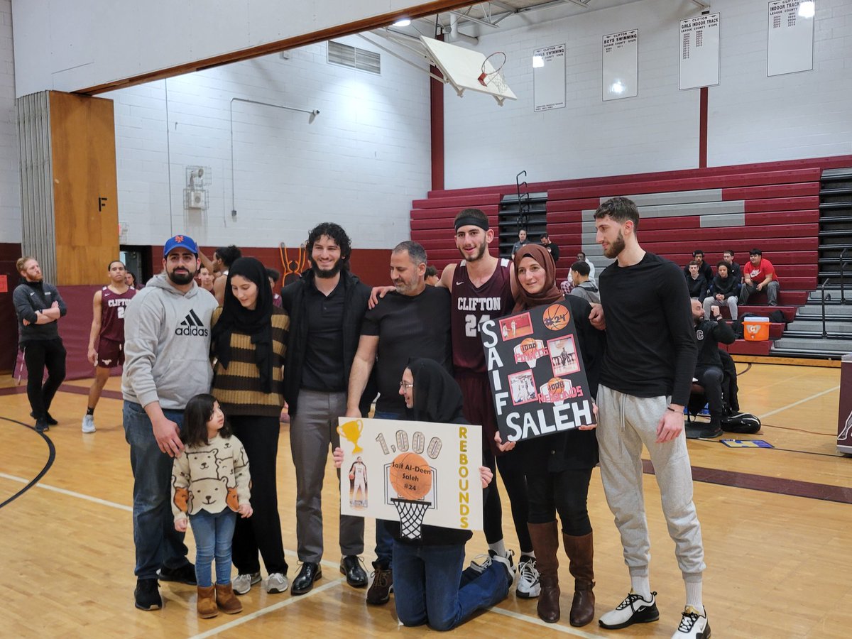 History was made this afternoon at Clifton HS. Said Al-Seen Saleh became the 1st ever CHS player to score 1000 points and grab 1000 rebounds. He did both today. @CliftonSupt @mustangs_chs @BigNorthConBNC @VarsityAces @bcarrnjsports1