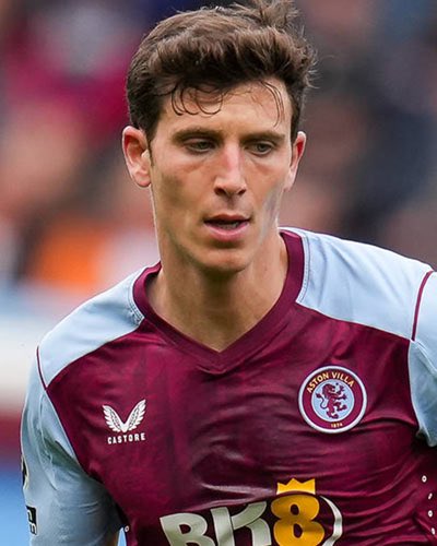 Justin Talks Villa tweet media