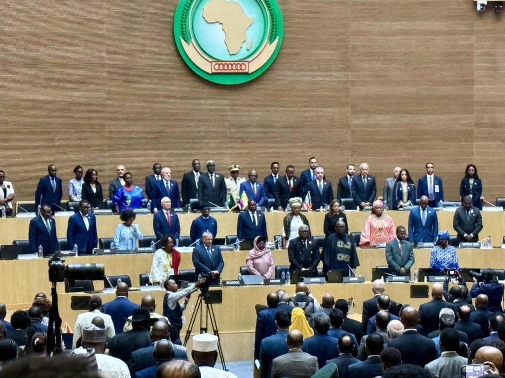37th Ordinary Session of the Assembly of the @_AfricanUnion. Moments with the @AUC_PAPS leadership