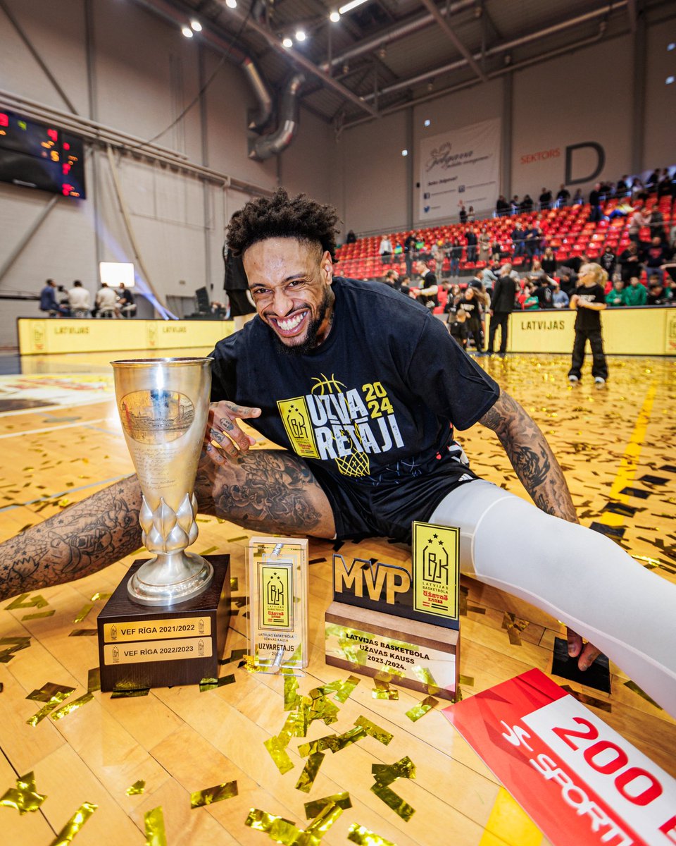 basketbols's tweet photo. . @vefriga izcīna 🇱🇻 Latvijas kausu! 🏆#uzavaskauss

Vērtīgākais spēlētājs - Gregory Vernon Whittington!

📸 @M_Goldbergs https://t.co/QlQ6L0Jlb7