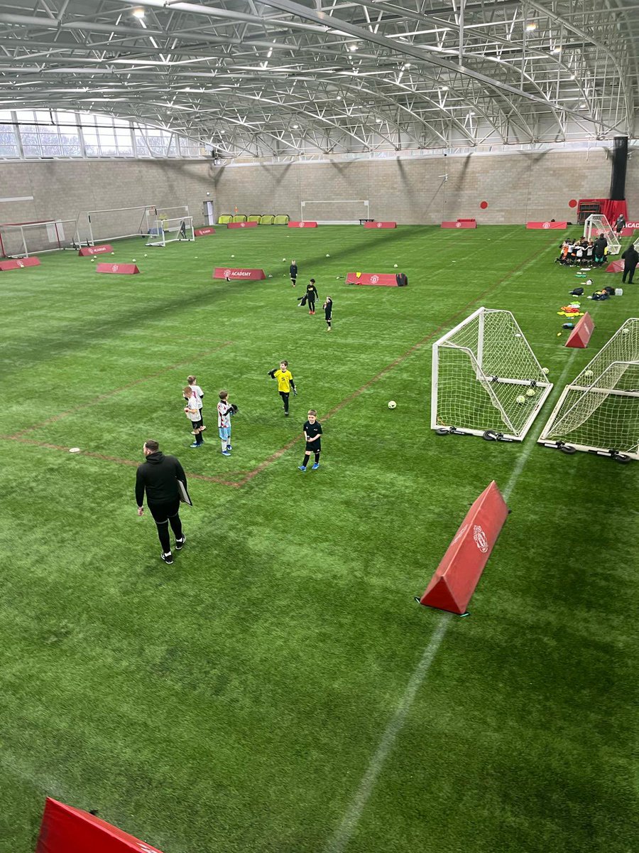 What an experience for Ows playing against Man United at Carrington today. Had to wear something Spurs!! Da iawn Ows 👊🏻👊🏻