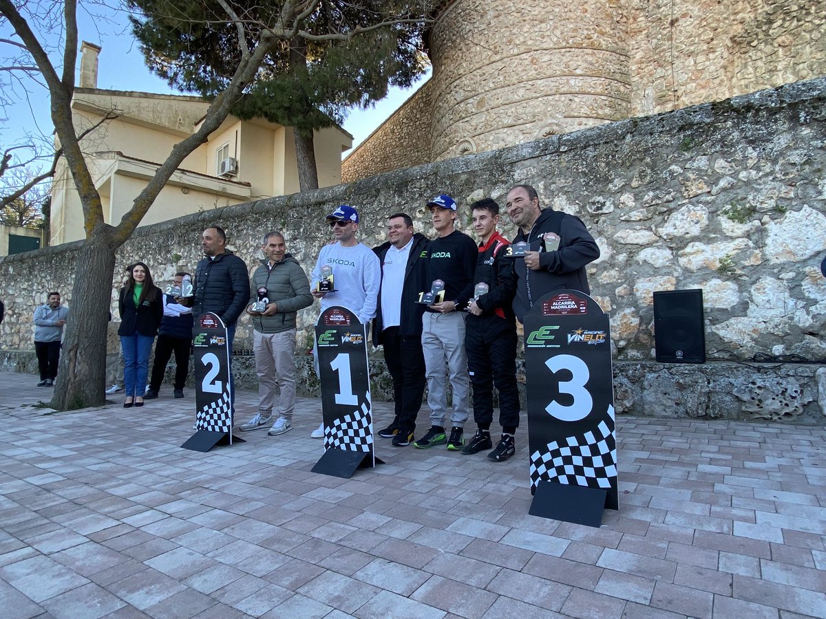 Javier Arenas tweet media