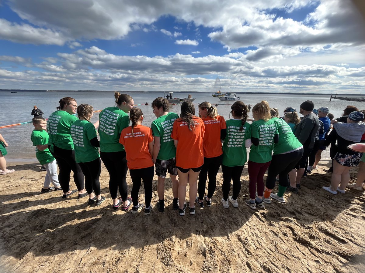 KrUnified's tweet photo. We did it! We look the Plunge and raised over $5000 for @specialolympicsva and KRUnified!!! Thank you to everyone who helped us get here! 🥶🧊💦 #goforthecold #polarplunge2024 https://t.co/txXfNGP23O