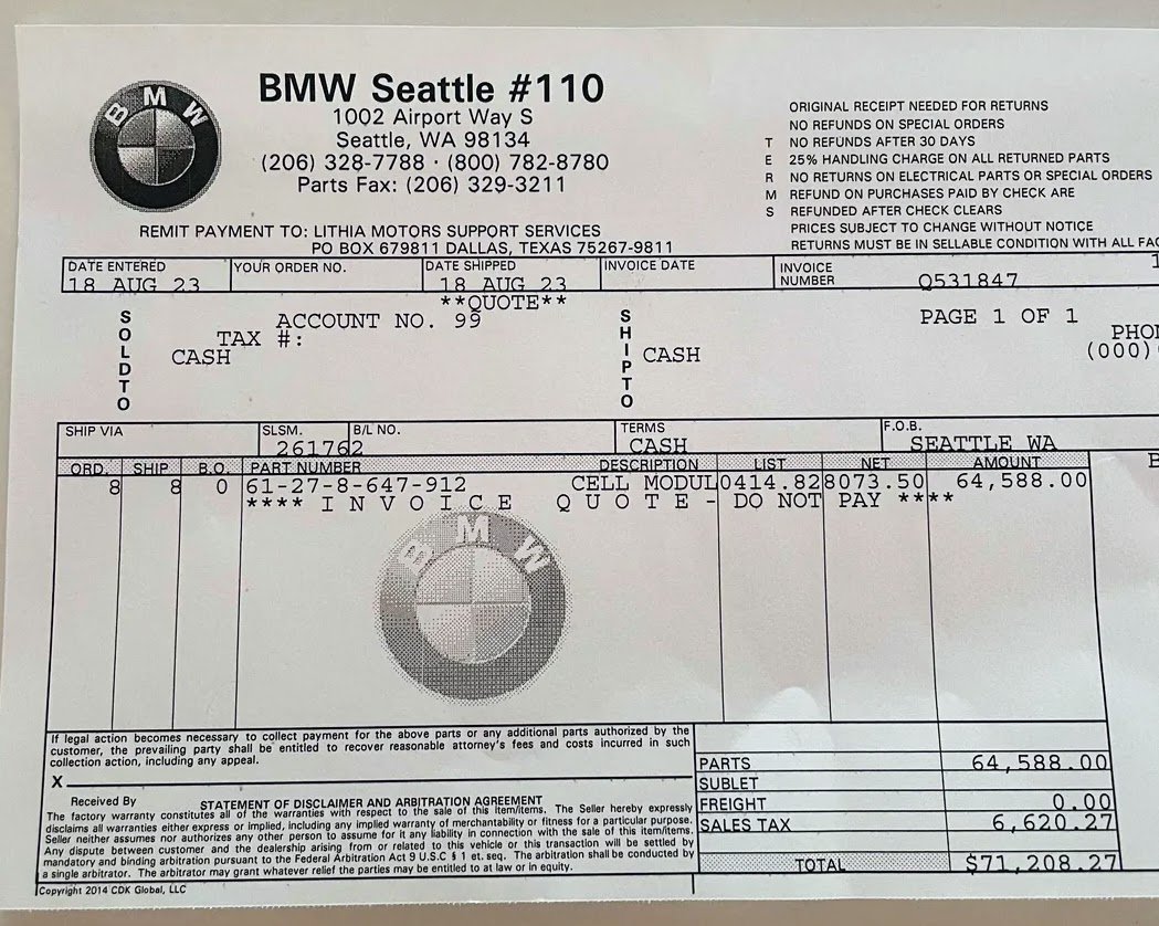 Interesting story on the BMW i3 EV by Carsnoops

BMW i3 EV was discontinued in 2021 (US). The EV battery has eight cells & when ONE goes bad, repair bill is crazy. One Reddit user asked if this repair  bill of $71k 'is correct'

$NIO #NIO #batteryswapping 
tinyurl.com/bub3pbmy