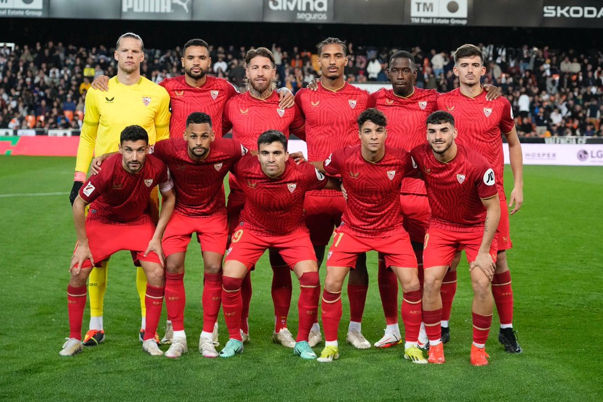 Sólo deseo que QSF salga a enfrentar el segundo tiempo con más carácter, que salga a proponer. Si sube de volante a Acuña sería bastante asequible, así podemos aspirar a algo