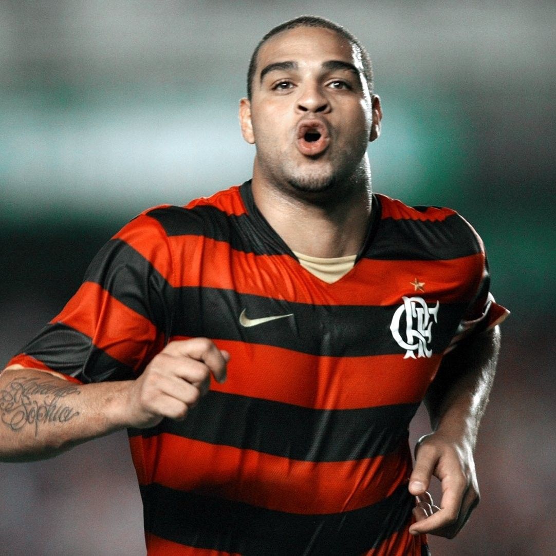 futtmais's tweet image. Ninguém ganha o apelido de IMPERADOR à toa.

Adriano jogava MUITA bola. Foi vencedor por onde passou.

Feliz aniversário, craque! 👑