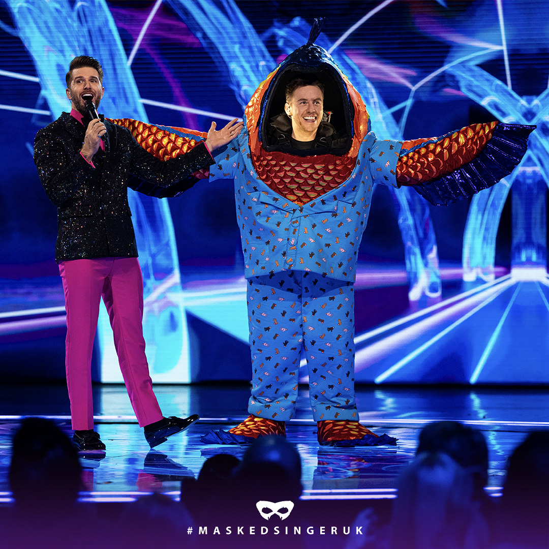 mcflymusic's tweet image. So THAT is where @itsDannyJones has been every Saturday night! Congratulations Mush, you absolutely smashed it 🐠🐠🐠 @MaskedSingerUK #MaskedSingerUK