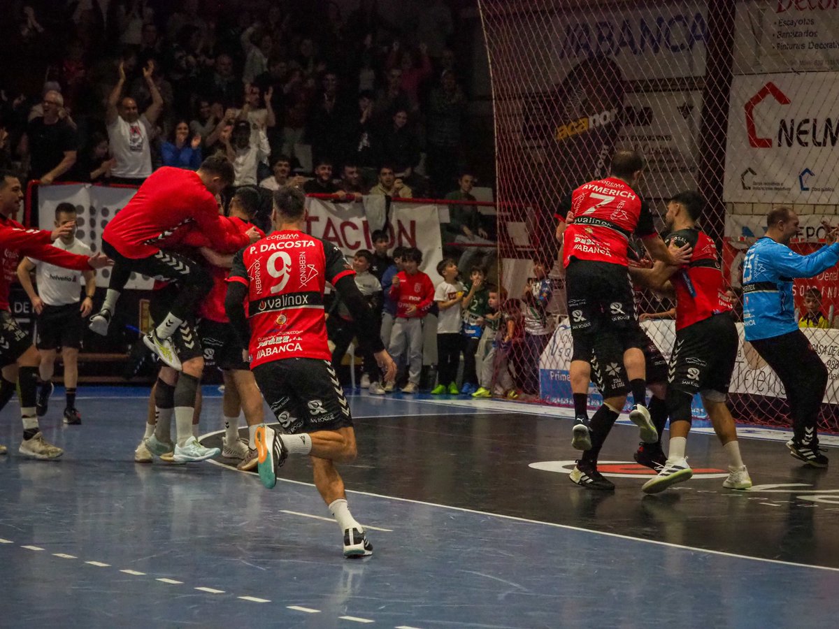 atleticonovas's tweet photo. FINAAL | PARTIDAZO de principio a fin! 🔥🔥
Gran planteanimiento de partido xunto cunha inmellorable conexión grada/equipo para que os puntos quedan en casa🙌🏽💪🏼

🏆 DHPrata | X.20
🗓️ Sáb 17
⏱️min 60
⚔️ Valinox Novás 24-19 Trops Málaga https://t.co/XLcWiowR3r