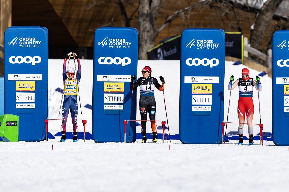usskiteam's tweet photo. FOURTH IN MINNEAPOLIS ⭐️

@jessdiggs skied to fourth place at the Stifel Loppet Cup, with the whole United States + 20,000 screaming fans at Wirth Park cheering her on 🫶

#stifelusskiteam https://t.co/ltilYD9eUF