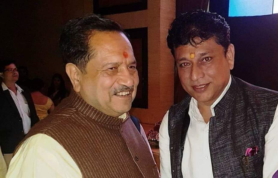 ProfRajeshBJP's tweet photo. राष्ट्रीय स्वयंसेवक संघ के वरिष्ठ प्रचारक, राष्ट्रीय स्वयंसेवक संघ के "अखिल भारतीय कार्यकारिणी सदस्य," एव�� मुस्लिम राष्ट्रीय मंच के नेता परम आदरणीय डा.इन्द्रेश कुमार भाई जी को उनके शुभ जन्मदिन की अनंत शुभकामनाएं हार्दिक बधाईया!.
@RssIndreshKumar  #IndreshkumarRSS https://t.co/KHObuboz6f