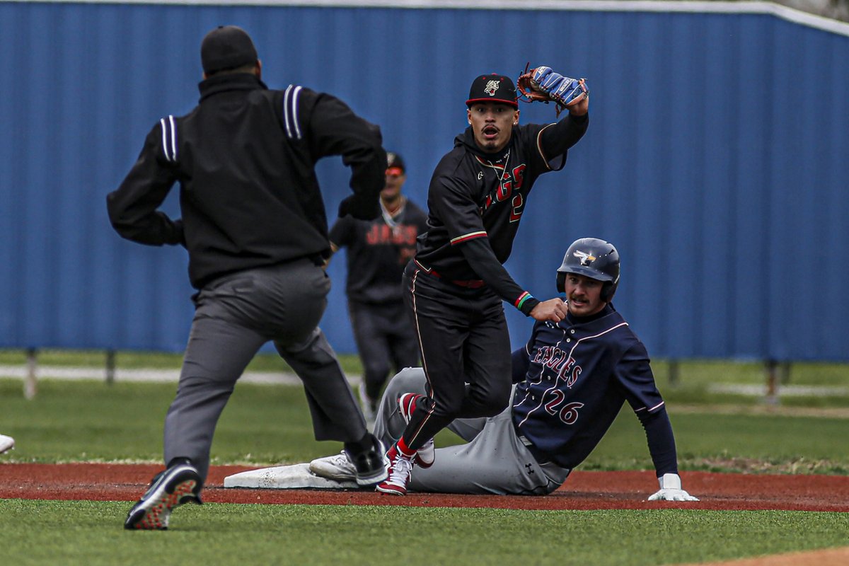 tamuvjaguars's tweet image. Poetry.

#JagBall #4to1 #ThisIsOurTeam