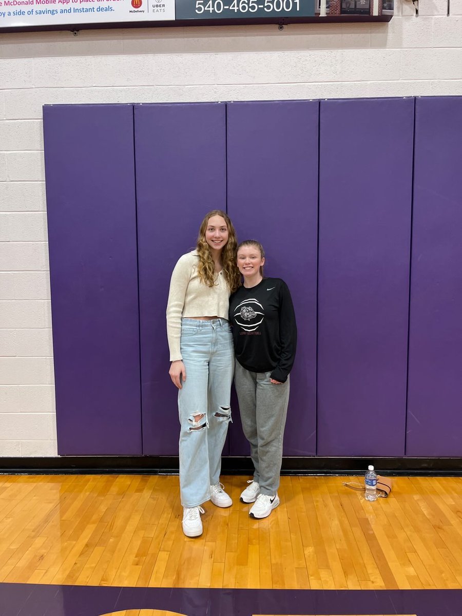 Congratulations to Summer Shackelford and Emily Donovan on their 1st Team Bull Run District awards. Well deserved!! Two fantastic players and people. @SumShack @EmDonovan24