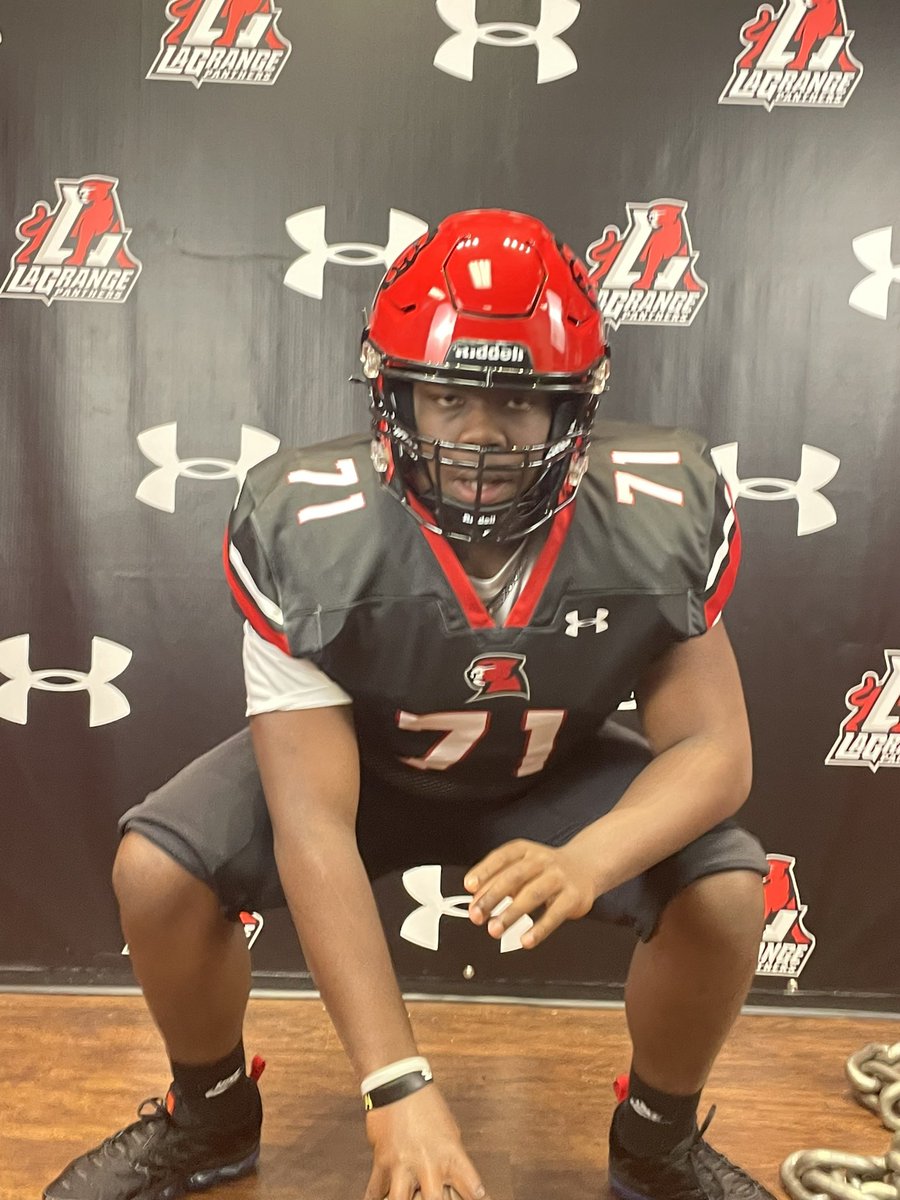 CarltonJames71's tweet photo. Had an amazing time on my official visit at @LCPanthers_FB thank you @CoachWMD @LaquentinTaylor @Coach__Talbert and the rest of the coaching staff for having me @CoachHolston https://t.co/hTobXAzyRP